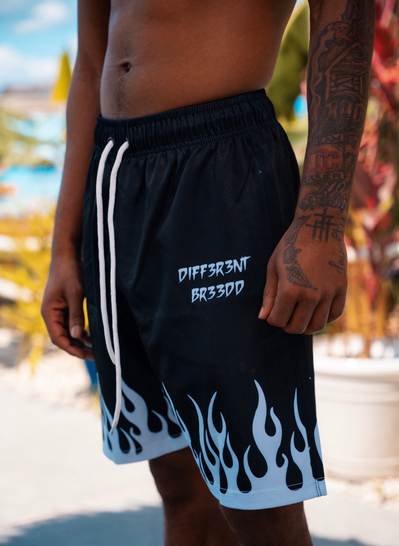 BLACK MENS SHORTS